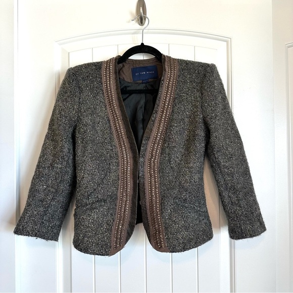 OF TWO MINDS structured blazer / suit jacket with beaded detail women's size 4 - Picture 1 of 9